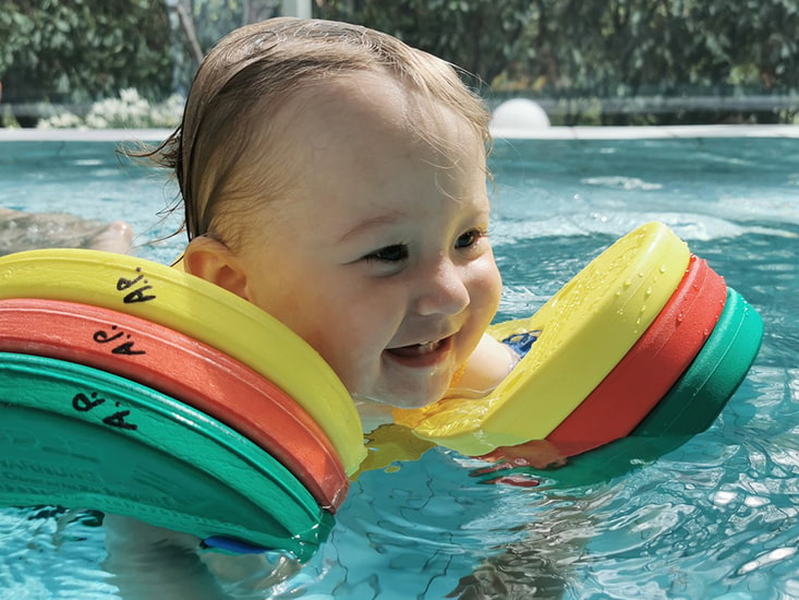 Babyschwimmkurs 6-12 Monate